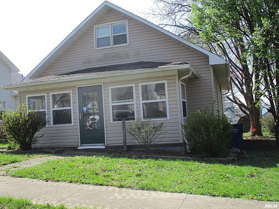 3rd image of 212 W Lindell St