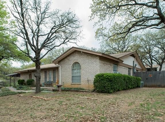 4th image of 7101 Lowery Ln