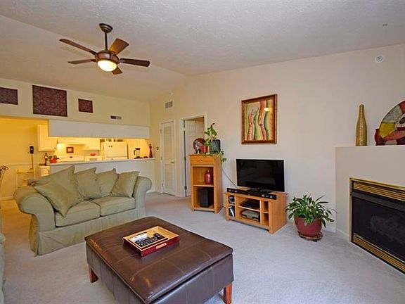 2nd image of 3041 Preserve Ln Unit 1