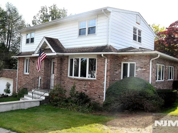 130 Magnolia Avenue, Cresskill, NJ 07626