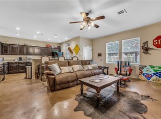 3338 Cullen Trl, College Station, TX 77845