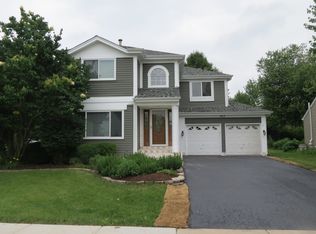 1417 Golden Oaks Pkwy, Aurora, IL 60506