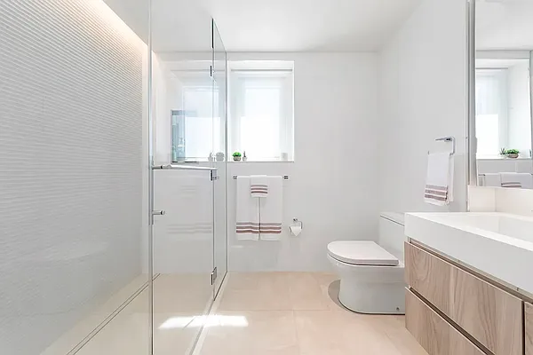 Rented by MOTION New York | media 18