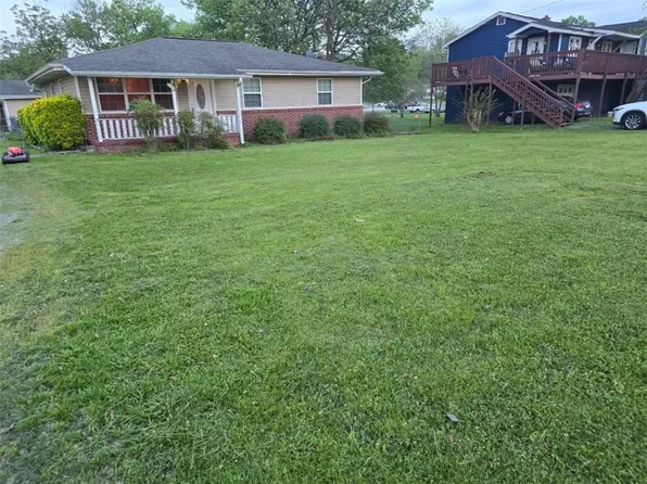 120 Sparks St, Ringgold, GA 30736