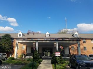 5301 Westbard Cir APT 313, Bethesda, MD 20816