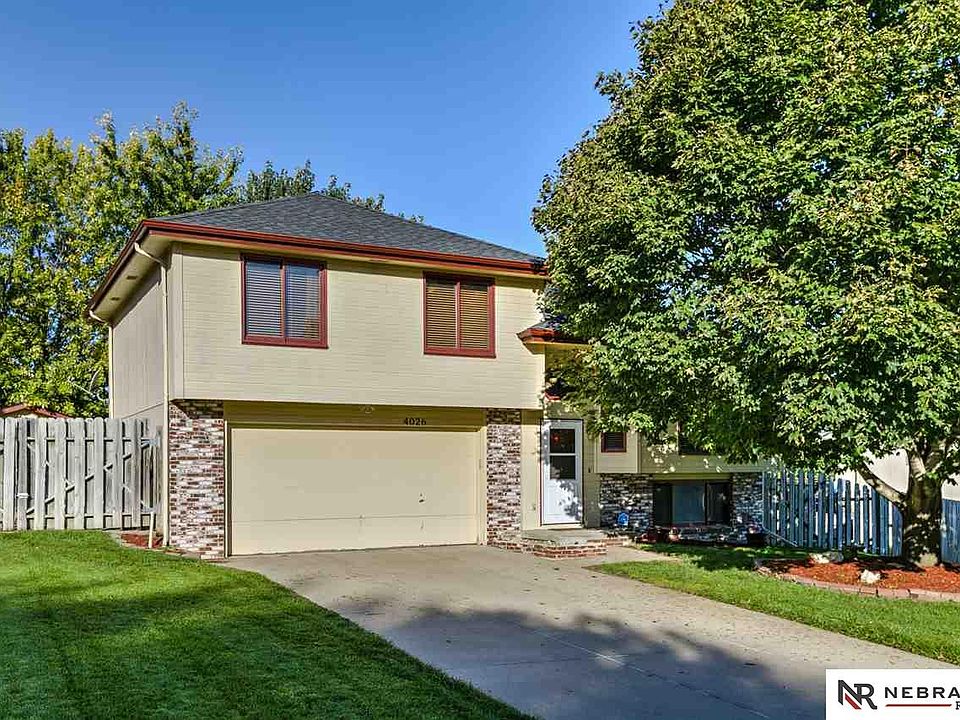 1st image of 4026 N 211th St