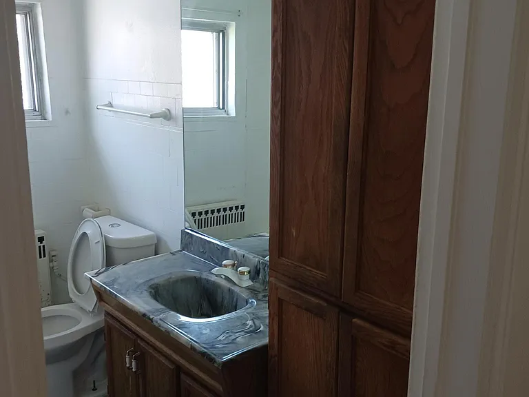 W162 N 11651 Park Ave #3 — Photo 10
