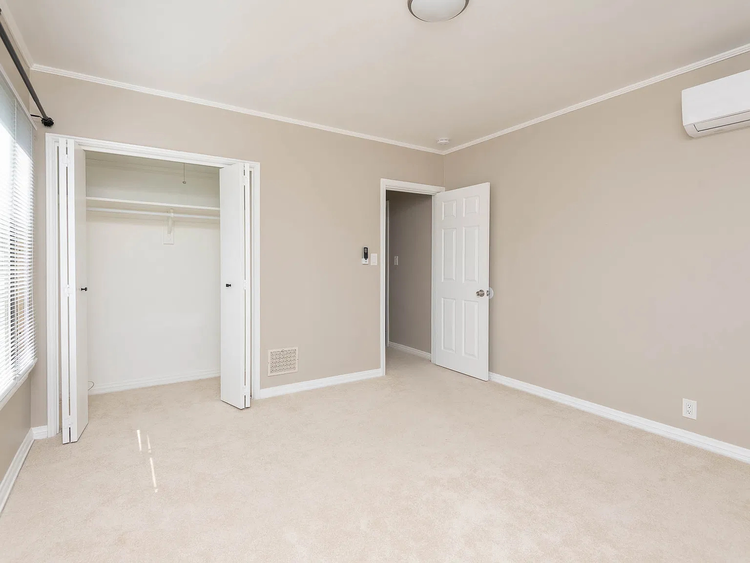 1 bed, $2,995 — Photo 3