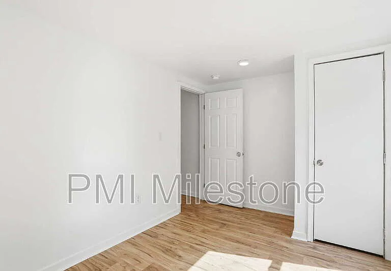 316 N High St — Photo 24