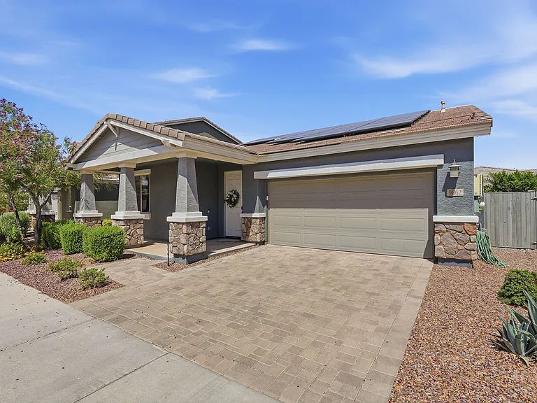 9862 E Palladium Dr — Photo 3