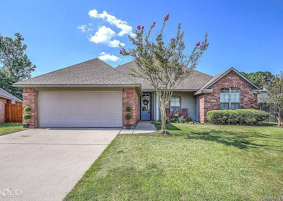 1st image of 302 Haguewood Cir