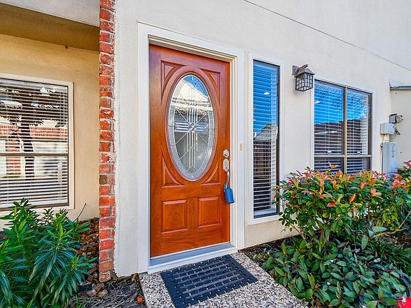 2nd image of 2486 Bering Dr