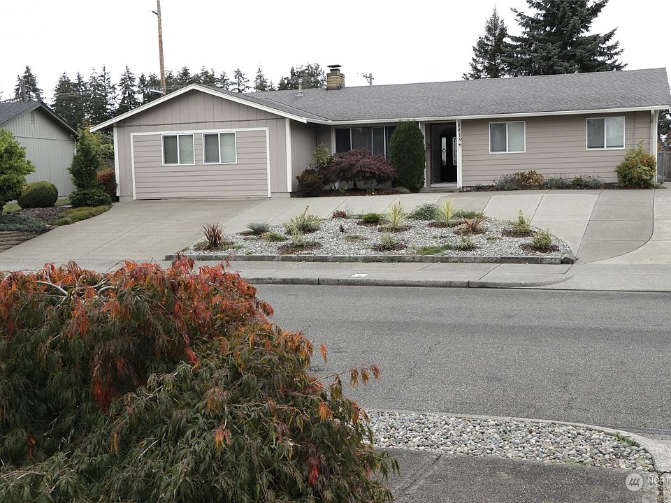 1st image of 2819 CLAREMONT Drive