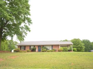 406 Woodland Ave, Inman, SC 29349