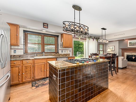 3rd image of 1120 Towering Oaks Ct