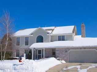 1837 Brandon Ln, Racine, WI 53406