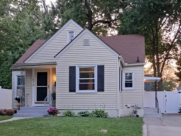 1573 Ardmore St SE, Grand Rapids, MI 49507