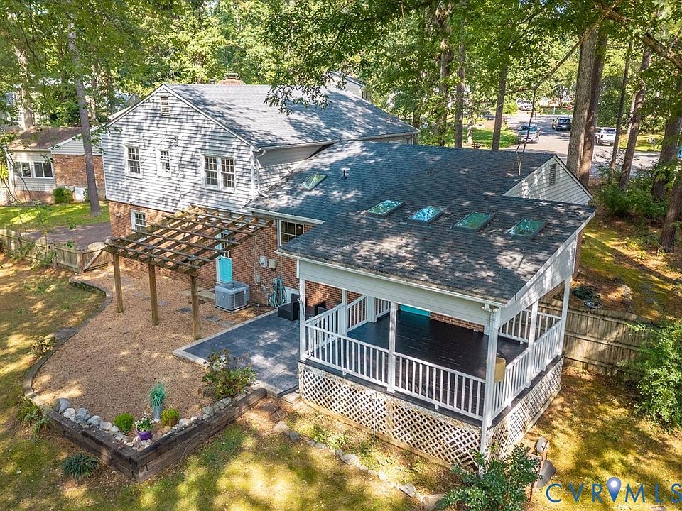 1st image of 9317 Westmoor Cir