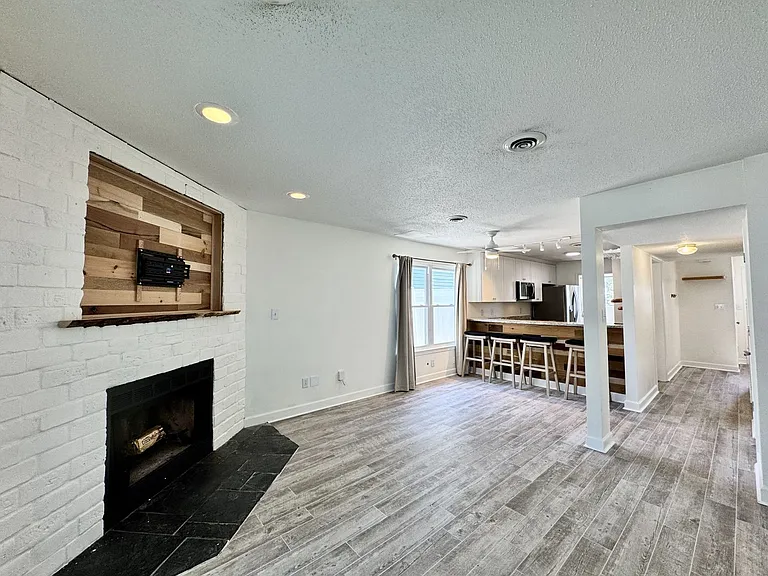 1509 Cypress Ave — Photo 20