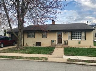 1209 Fulton St, Peru, IL 61354