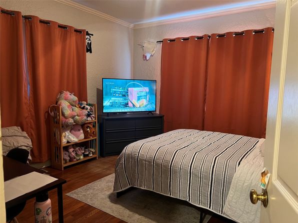 Additional property image - 902 S Oak Cliff Blvd #A-B, Dallas, TX 75208