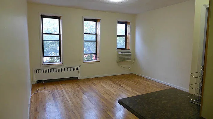Rented by Limestone Realty Bklyn, LLC | media 9