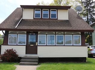 1944 E 40th St, Ashtabula, OH 44004
