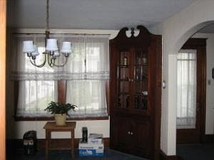 5th image of 490 Percy St #S