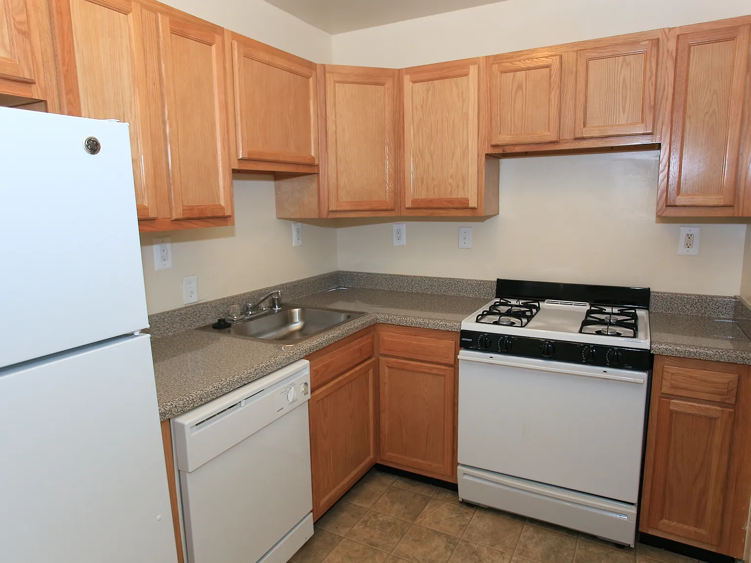 Linden Park Apartments — Photo 4