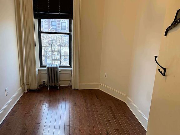 2nd image of 2117 5th Ave APT 5