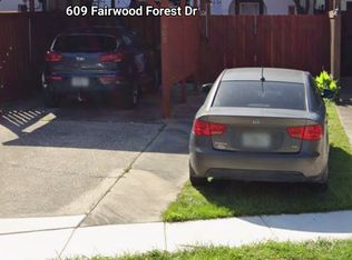 609 Fairwood Forest Dr, Clearwater, FL 33759