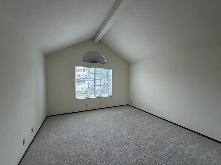 5315 Shattuck Ave — Photo 22