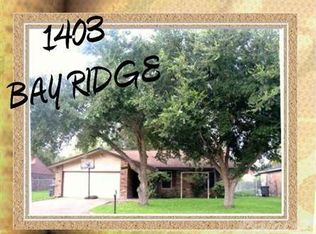 1403 Bay Ridge Blvd, Bay City, TX 77414