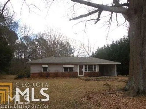 42 Atkinson Dr, Moreland, GA 30259