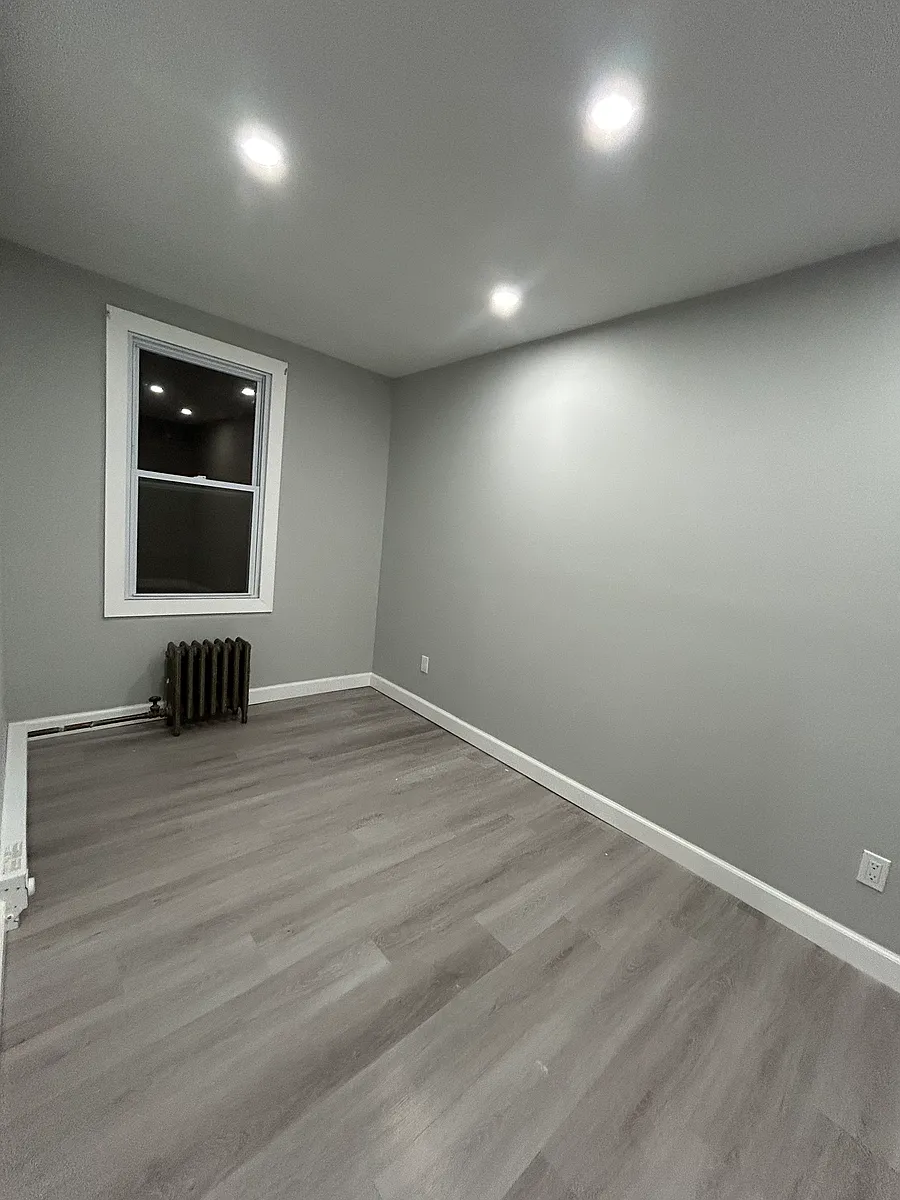 Building Photo - 107 Mill St #2
