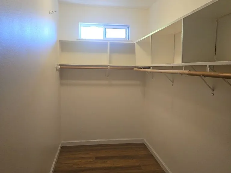 5152 Renaissance Ct — Photo 9