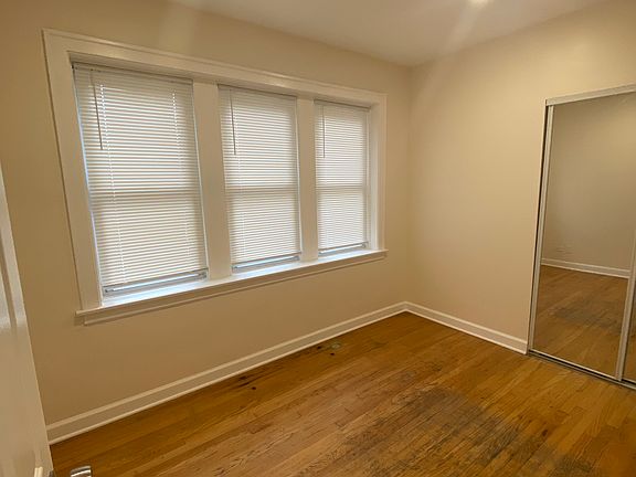 5th image of 3009 N Long Ave Unit 1