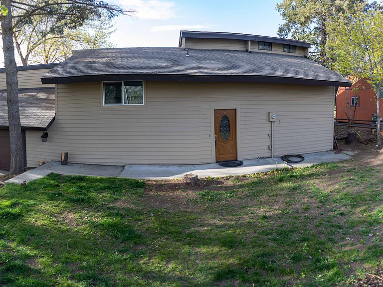 9928 Saunders Rd — Photo 13