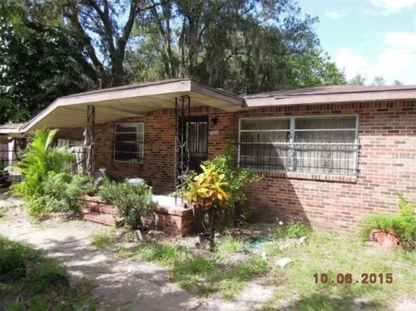 1002 W 8th St, Sanford, FL 32771