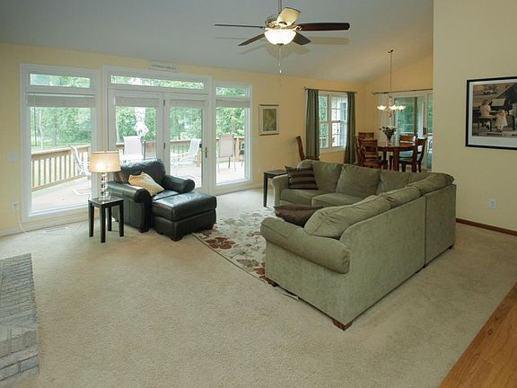 16070 Prairie Ronde-105