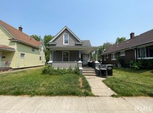 418 Studebaker St, South Bend, IN 46628