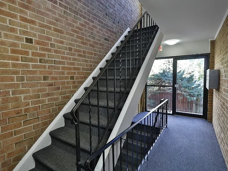 Liberty Crossing Apartments — Photo 6