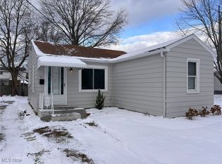 709 E 32nd St, Lorain, OH 44055