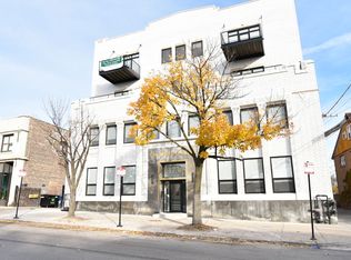 1730 W. Greenleaf, Chicago, IL 60626