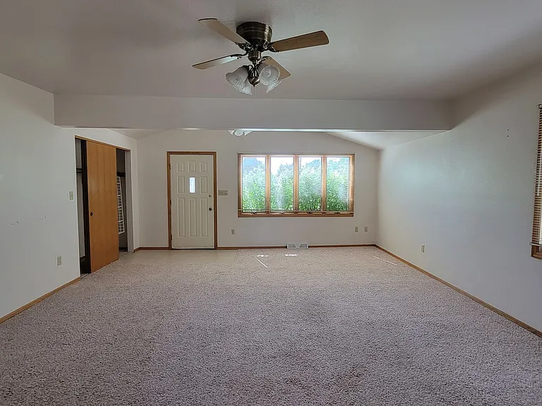 520 Dove St — Photo 10