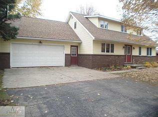 7865 Knox Rd, Portland, MI 48875