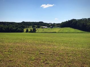 212 Smoky Row Rd, Staunton, VA 24401