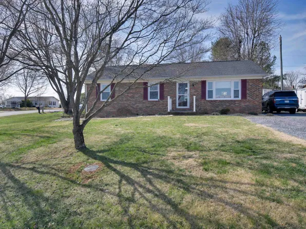 60 Mill Stone Dr, Verona, VA 24482