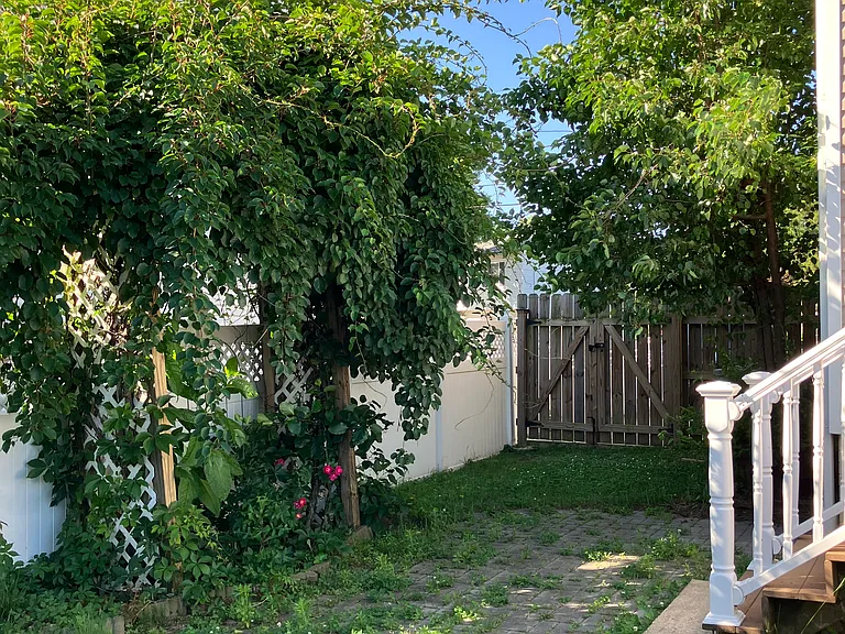 8437 Bedford Rd — Photo 14