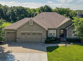 1509 Drake Ln, Raymore, MO 64083